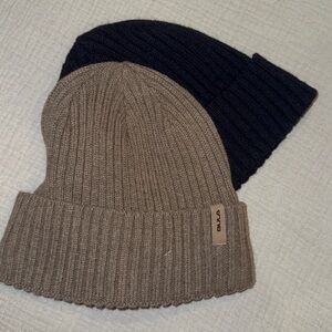 Bula pair of beanies one size